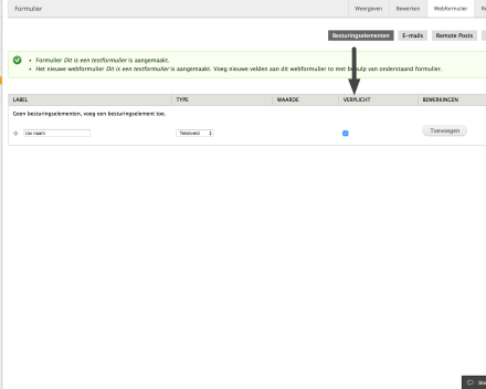 Je kan kiezen om het veld al dan niet verplicht te maken.